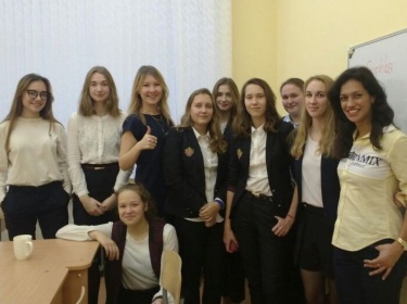 Урок английского языка в 10 классе, Программа школьного обмена ACES 2016 год г. Санкт-Петербург